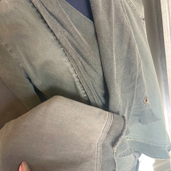 American Rag Drapey Military Olive Green Jacket. FUN!! Size M - Picture 6 of 6